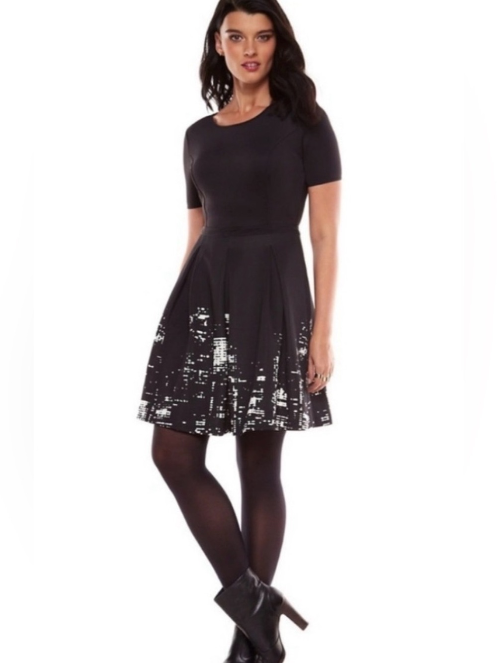 Elie Tahari Black & White Cityscape Dress Size 4 - NWOT